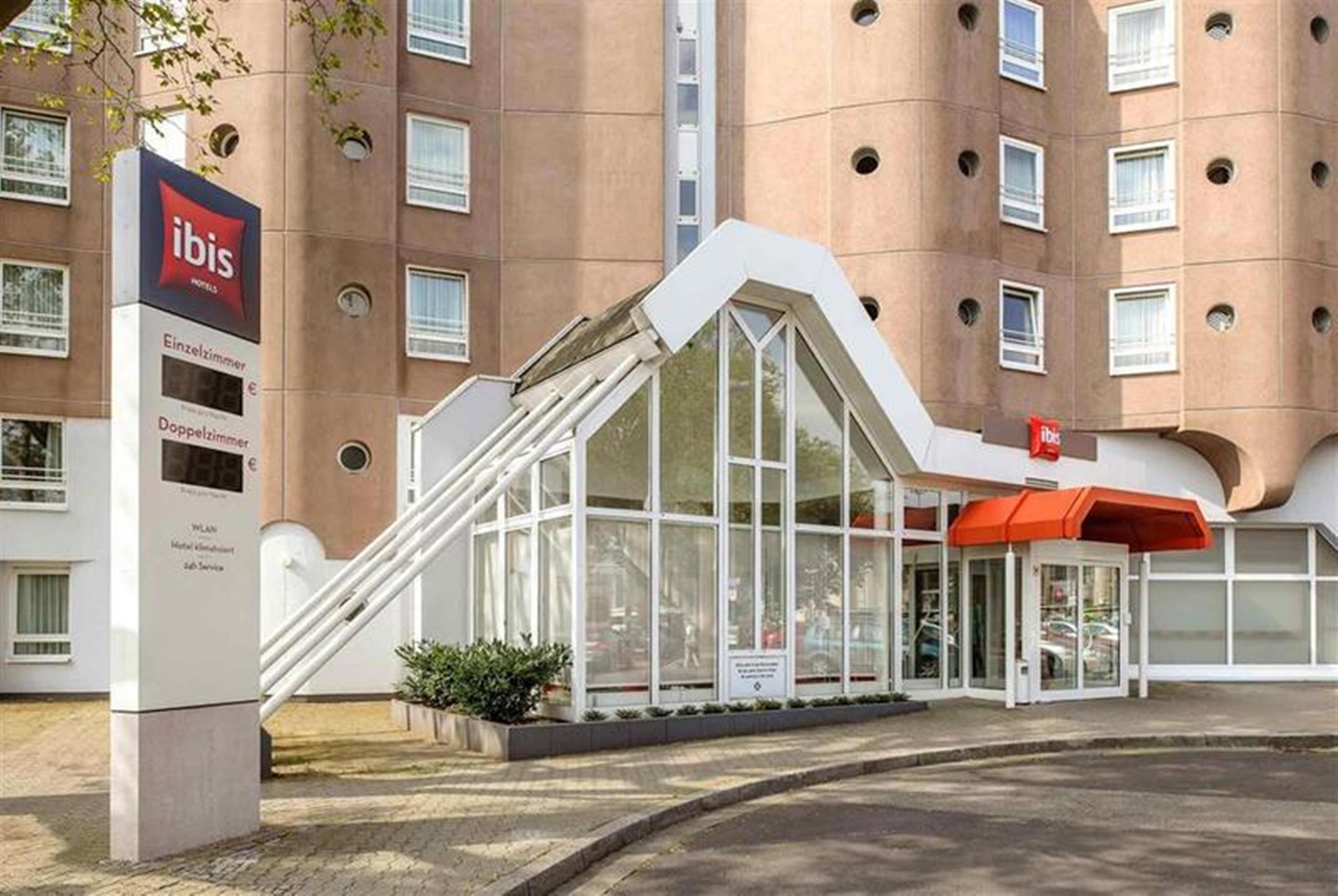 Ibis Heidelberg Hauptbahnhof Hotel Exterior photo